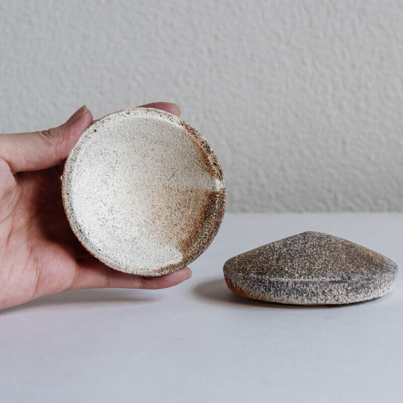 Ohashi Mutsumi, Yakishime Kohiki Lidded Dish B