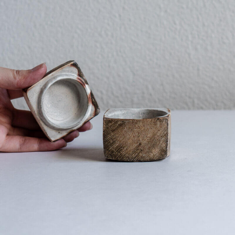 Mutsumi Ohashi Bizen-style Powder-glazed Covered Bowl C