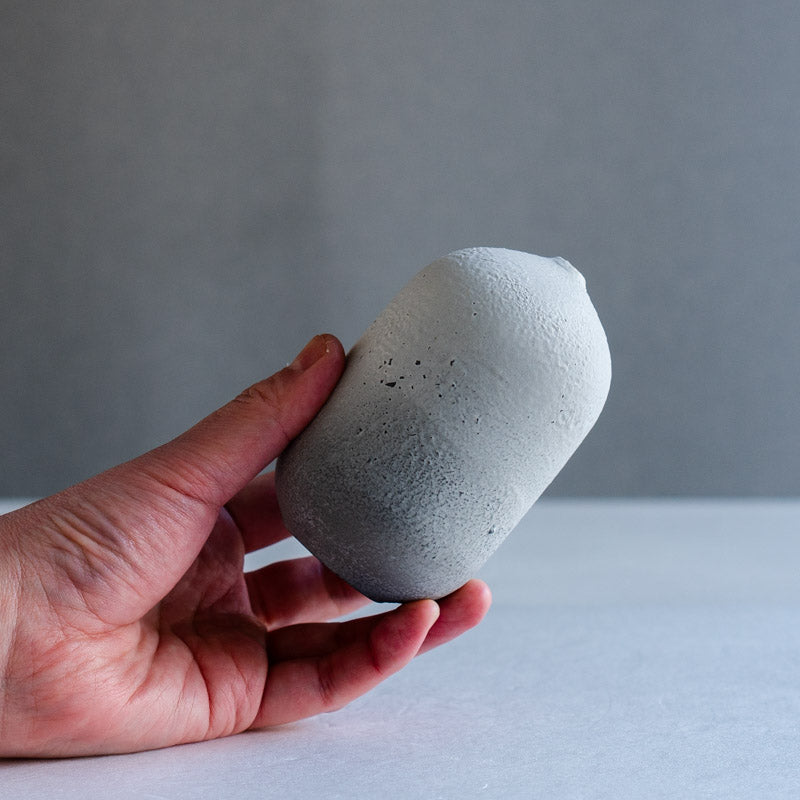Yuka Owada Single Flower Vase, Carbonized, S