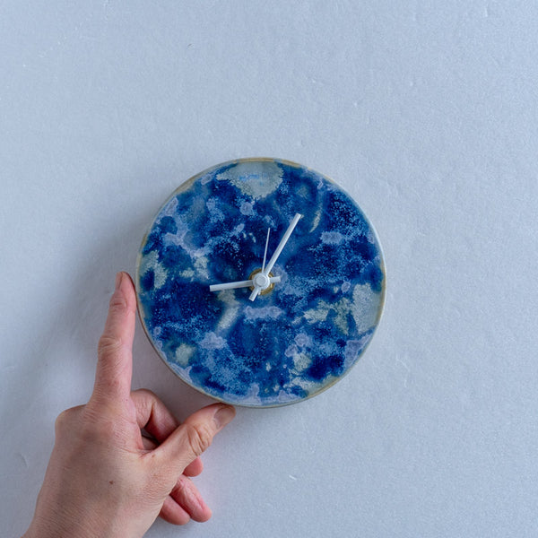 大渕由香利 壁掛け時計 小 No.1