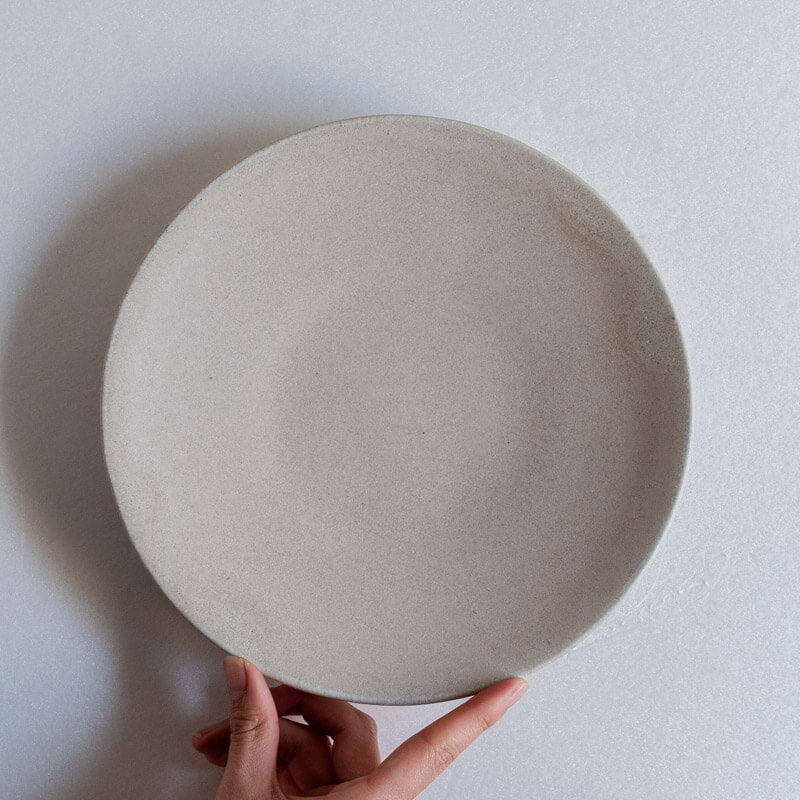 Hiromi Suzuki, light cherry blossom pink, 7-inch plate