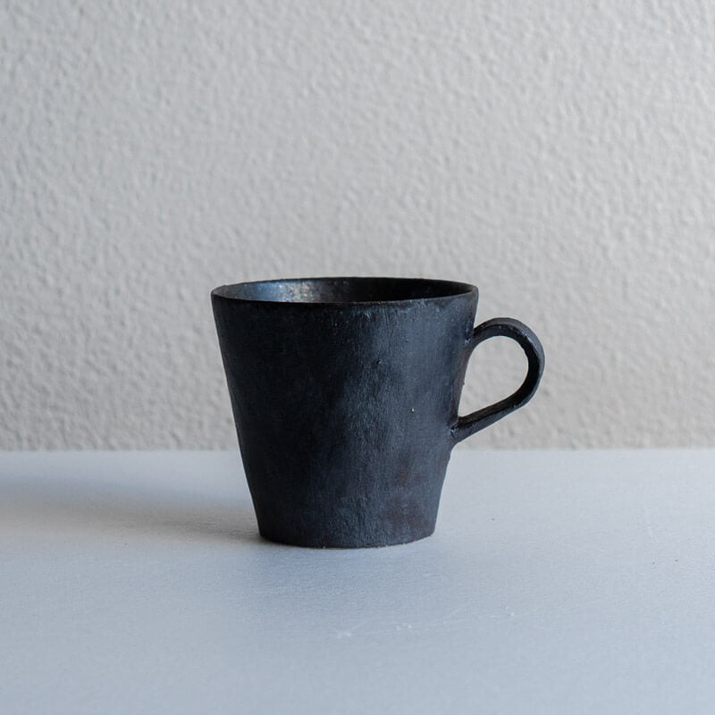 Toshiaki Tashiro Black Manganese Handled Cup M