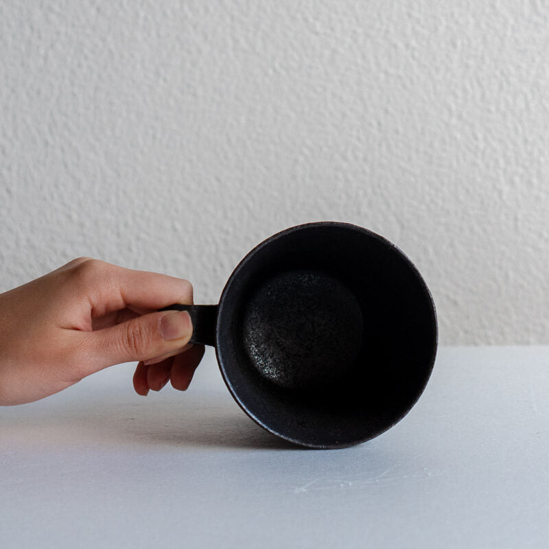 Toshiaki Tashiro Black Manganese Handled Cup L