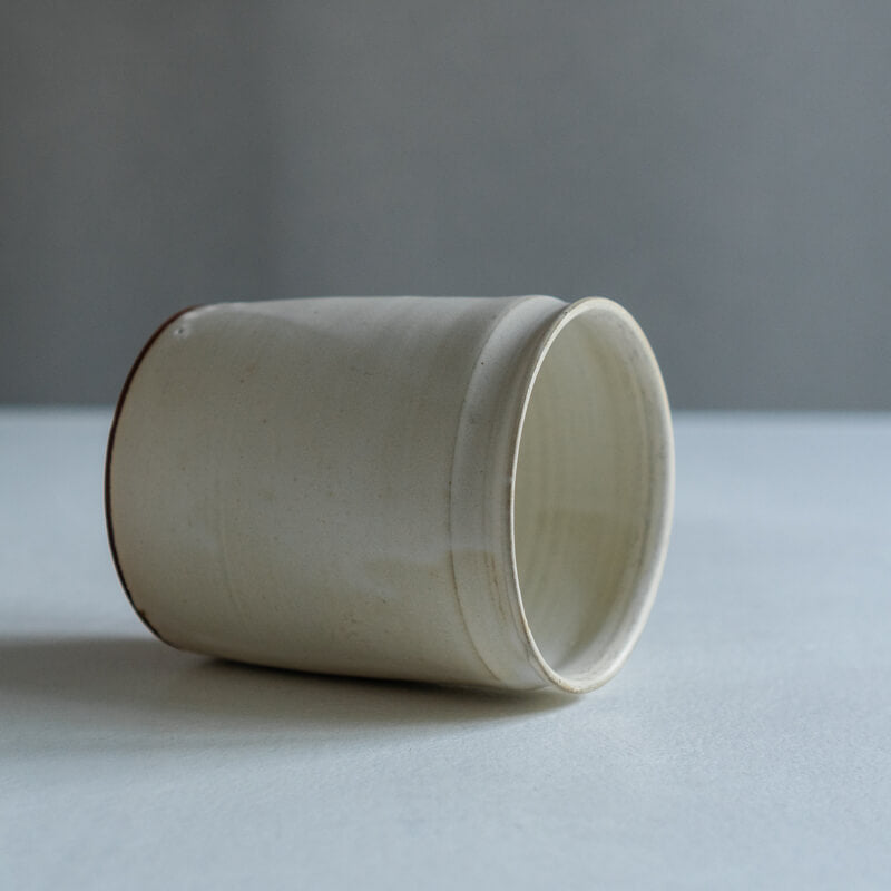 Tsukamoto Yuta Cylinder (Cutlery Stand) White
