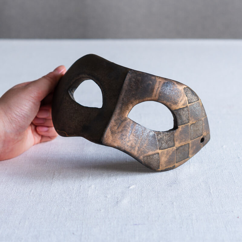 TAKE MASK B Bronze